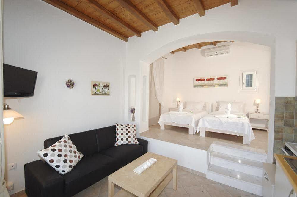 Lino Apartments Paradise Beach  Esterno foto